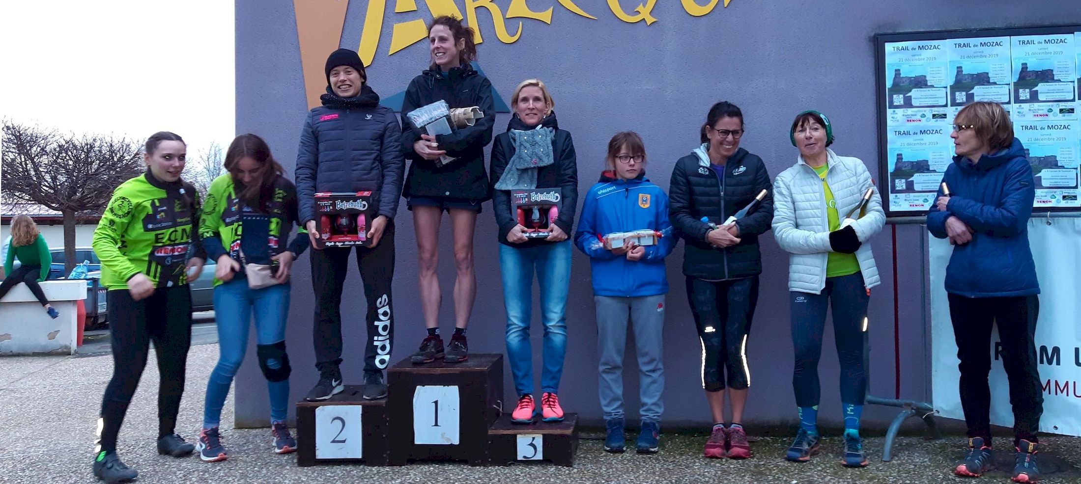 3 gaelle podium 15